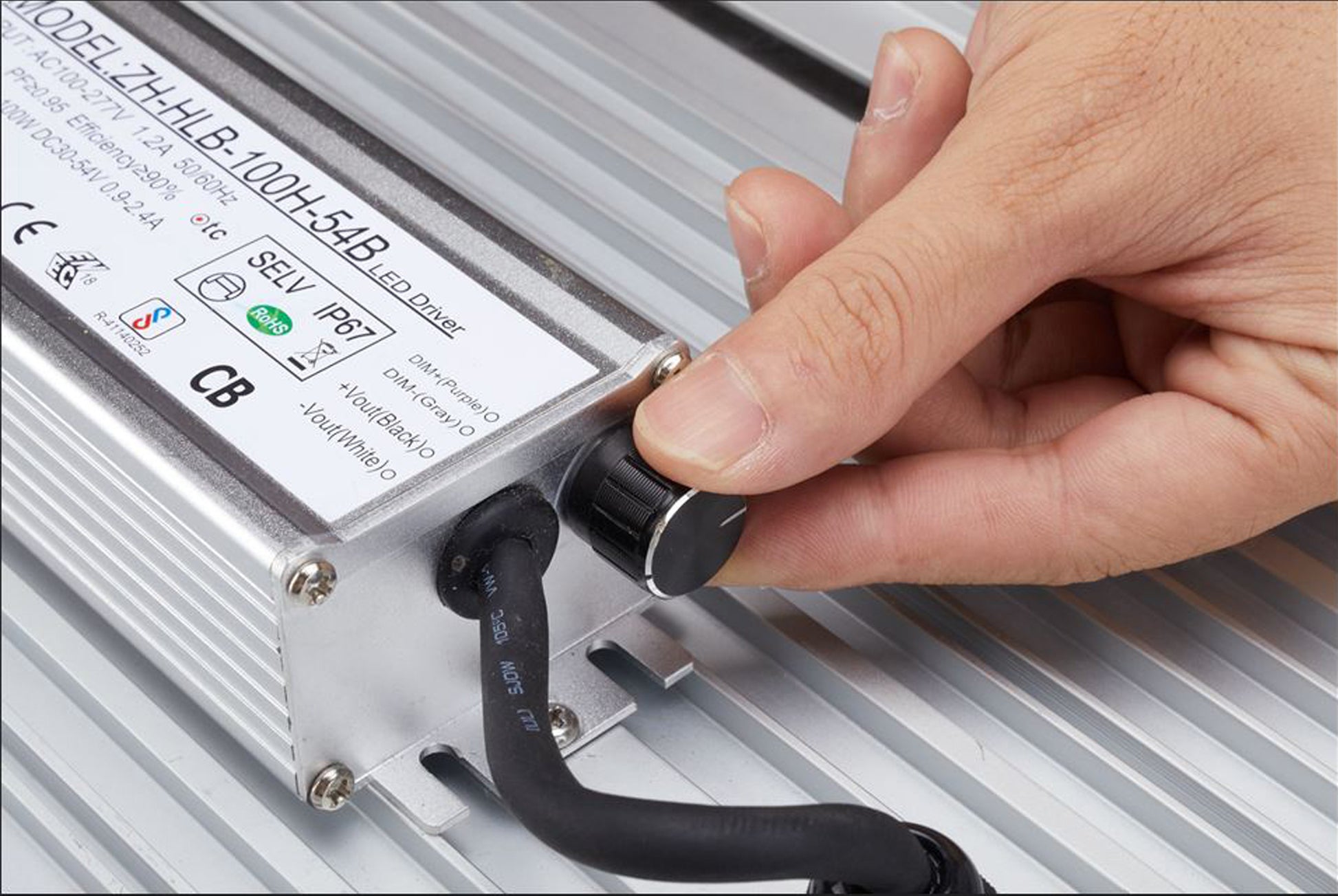 LED grow lights Canada 100W dimmable driver — IP67 waterproof 1–10V dimmer knob control